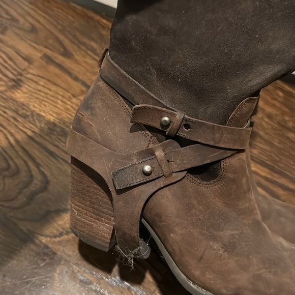 Brown Leather Boots - Picture 3 of 4